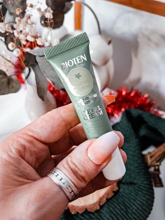 Očný krém - opuchy, 