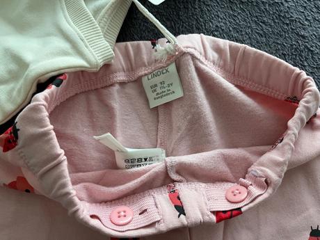 Mikina a legíny, lindex,92