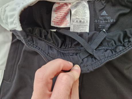 25ša_adidas so zazipsovatelnymi kapsami, adidas,140