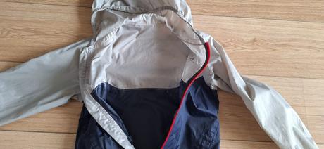 Tenká športová bunda, quechua,134