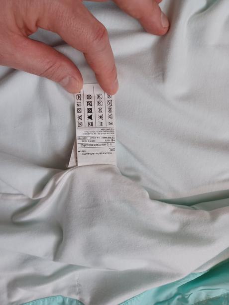 Vetrovka benetton, takmer nenosená, benetton,158