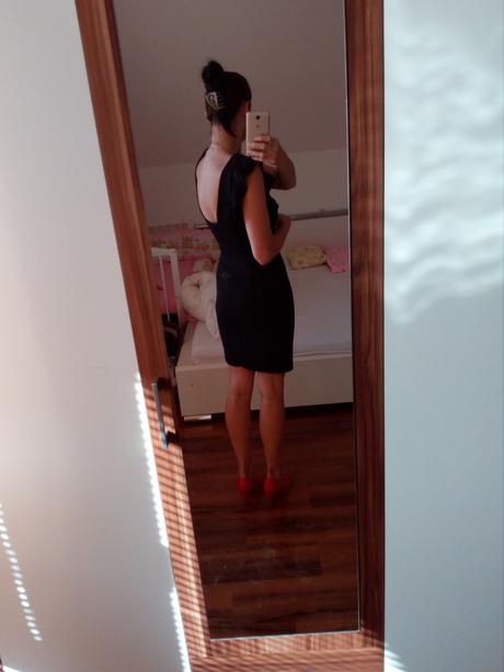 Nadherne koktailove saty, s