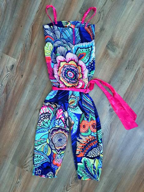 Overal, desigual,110