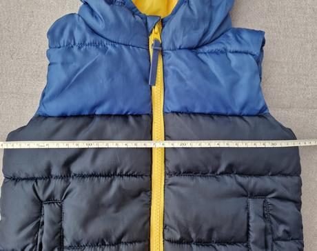 Prešívaná vesta s kapucňou, sinsay,98