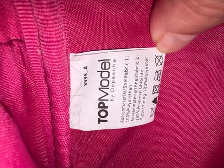 Top model taska cez plece, 