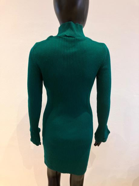 Dámske rebrované šaty s rolákom (s), s