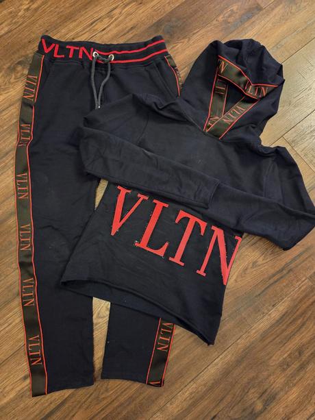 Športový komplet, s