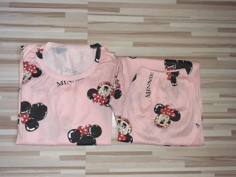 Pyžamko s minne, 158