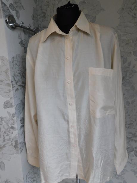 Hodvabna košelova bluzka, 44