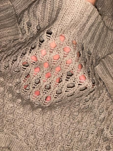 Dierkovany svetrik, l