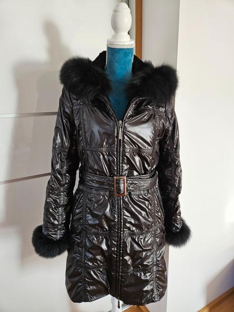 Ventrovka/bunda zn.kara vel.m/l, 38