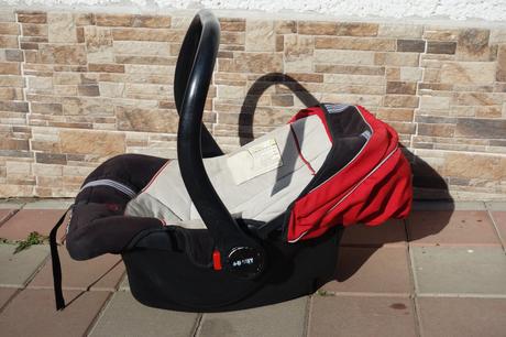 Autosedačka - vajíčko, baby design