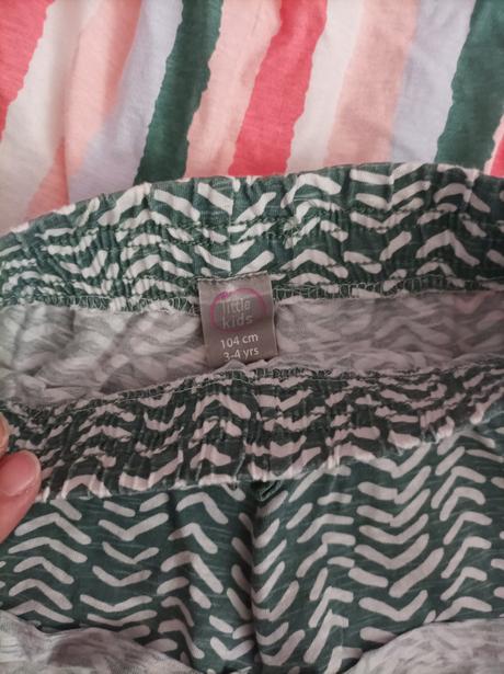 Letný komplet, tričko+kratasy, 104