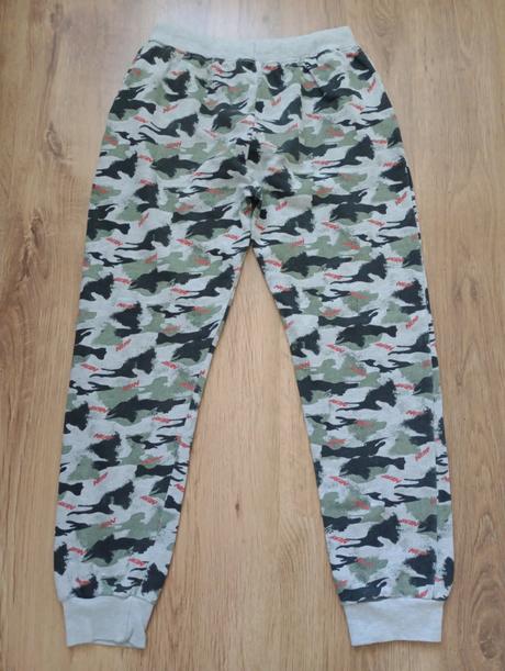 Nerf tepláky, hasbro,146