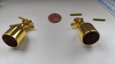 Ostrohy na uchá kabeliek, 