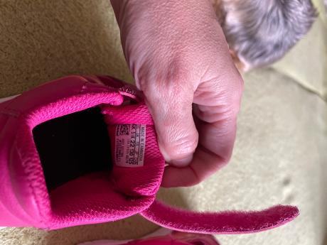 Predam botasky malo nosene, adidas,22