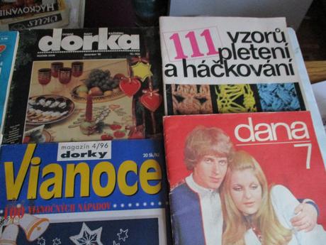 Staršie vydania časopisov pre ručné práce,