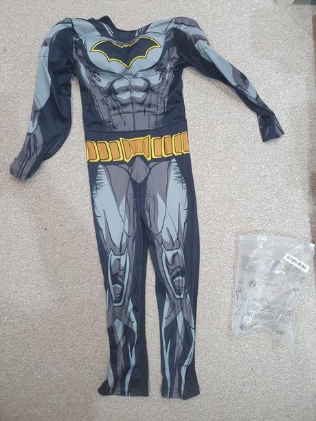 Karnevalovy kostym batman, 
