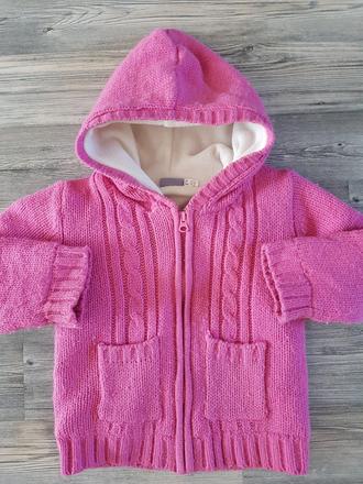 Teplucky svetrik, 86