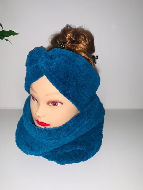 Čelenka a tunel/nákrčnik, 