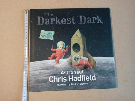 Chris hadfield - the darkest dark hb, 
