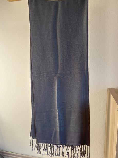 Veľký,široký šál s vlnou 70x180, 5xl