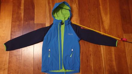 Softshelová bunda, odnímateľné rukávy, trollkids,140