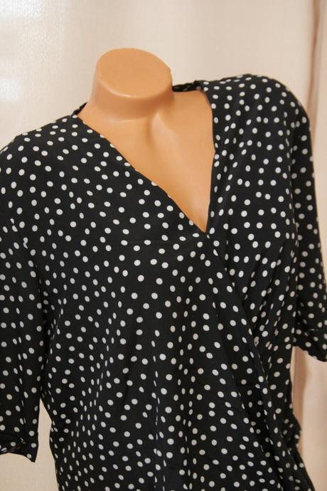 Čierna bodkovaná blúzka, l, l