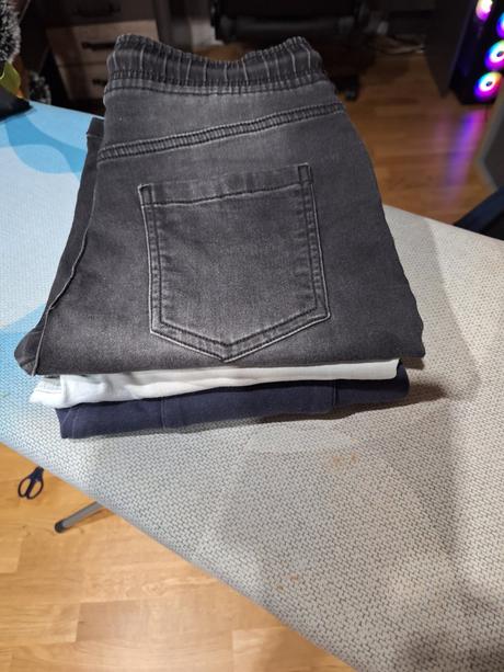 Šortky, denim,152