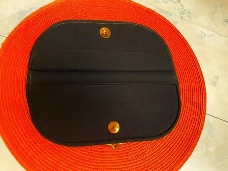 Listová spoločenská kabelka, 