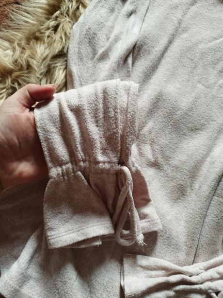 Romantický svetrík, c&a,m