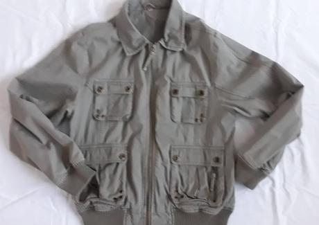 Béžová bunda pre chalana, 158