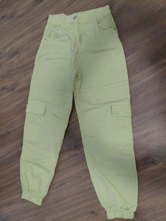 Krasne kapsace bershka, bershka,34