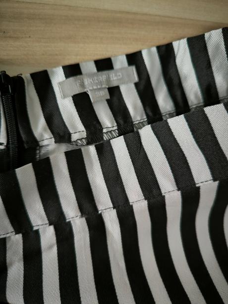 Midi sukňa pruhovaná, m