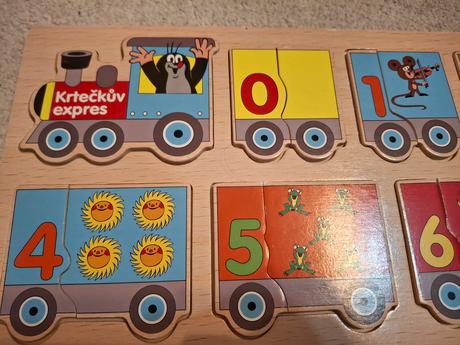 Drevena vkladacka vlak pocitanie s krtkom, 