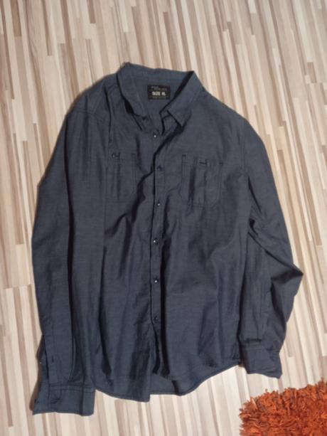 Predám 6 ks pánskych oblekových košiel +7 kravát, xl