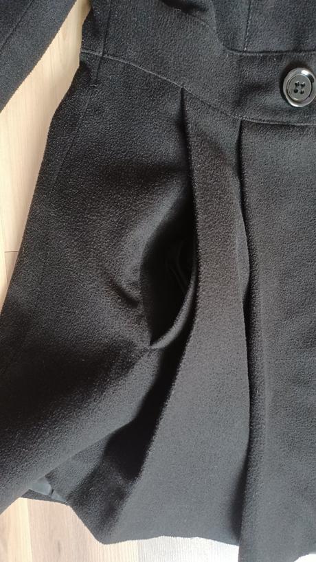 Prechodný čierny kabát, amisu,36