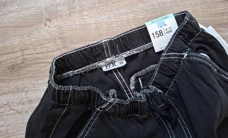 Nové chlapčenské voľné/baggy čierne rifle 158, kik,158