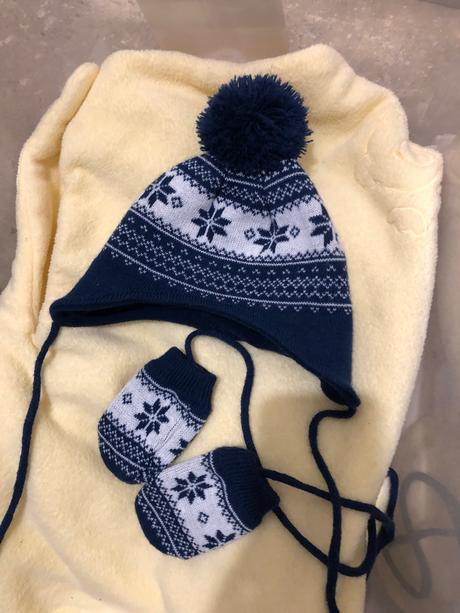 Zimná čiapka + rukavičky, kik,42