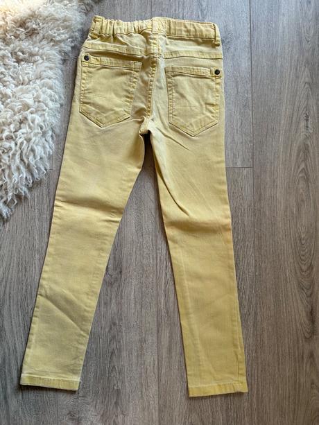 Úzke mohavice, next,116