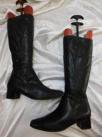 Leone kvalitne damske kozene čižmy, 39