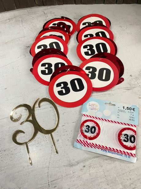 Party doplnky 30,