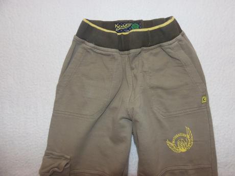 Tepláky, kenvelo,104