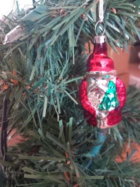 3ks starí vianoční mikulášikovia sklo 7x3,5 cm,