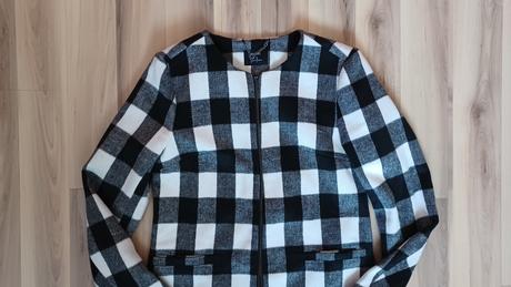 Čierno-biely kabát, esmara,34