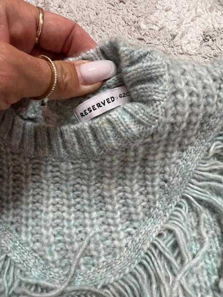 Svetríky reserved 62., reserved,62