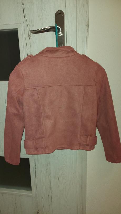 Kožák, reserved,128