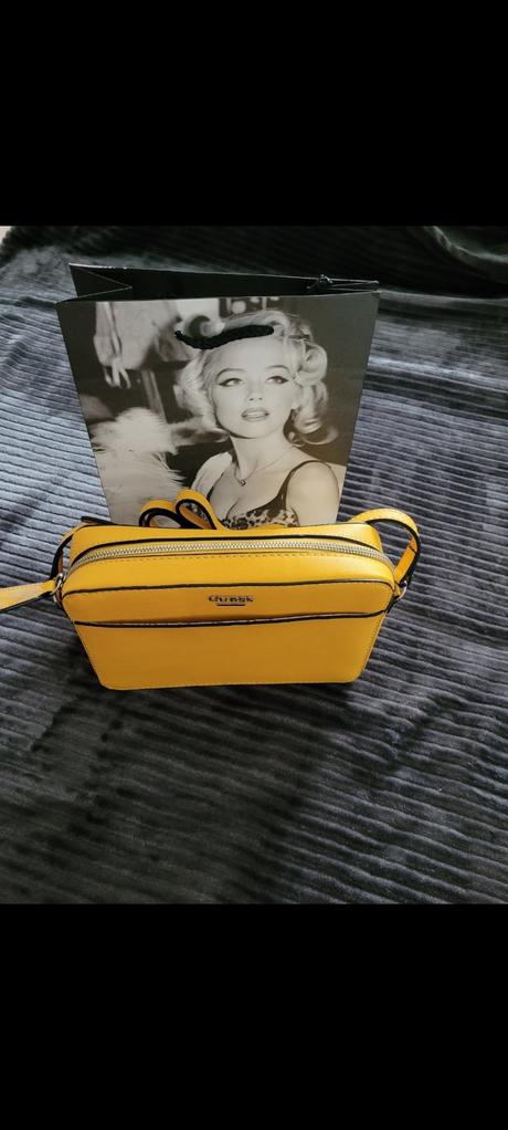 Guess kabelka, guess