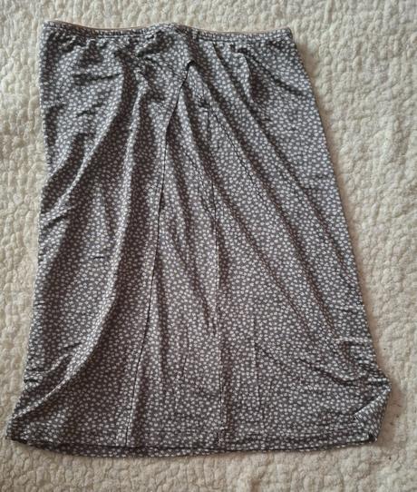 Dámska sukňa, m
