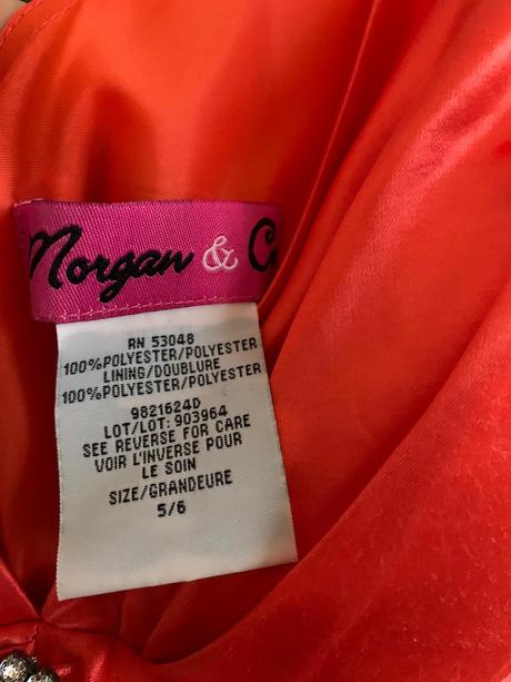 Koralovo červené šaty, morgan,38